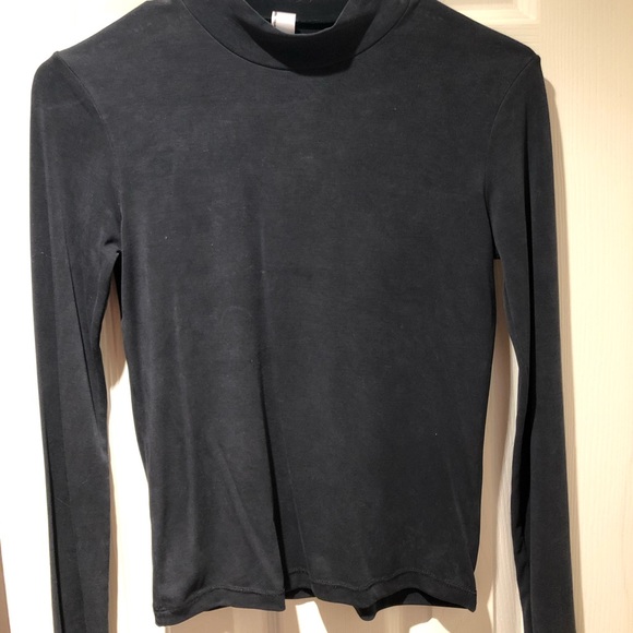 Dark grey mock neck top - Picture 2 of 3